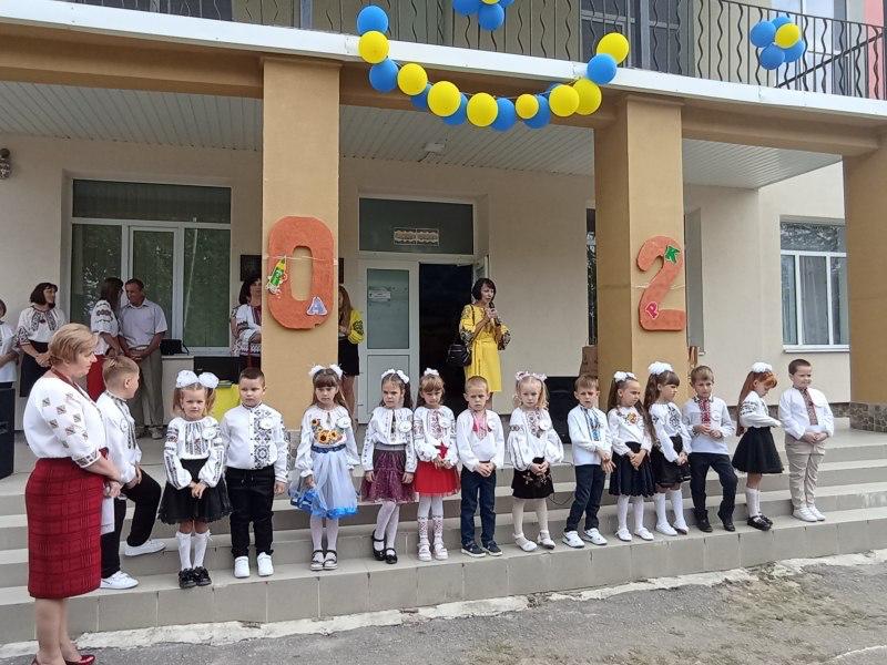 Die Kinder dieser Schule bedanken sich für die Übernahme der Kosten für die Schulspeisung, die von "Sternstunden" übernommen wird.