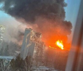 Zerstörtes Wohnhaus in Terrnopil.