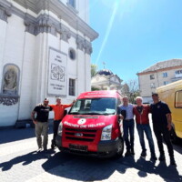 Die Fahrer: Carsten Knapp, Henning Bützow, Josef Stephan, Thomas Thrul, Johannes Dreikorn (von links nach rechts) Die Fahrer: Carsten Knapp, Henning Bützow, Josef Stephan, Thomas Thrul, Johannes Dreikorn (von links nach rechts)